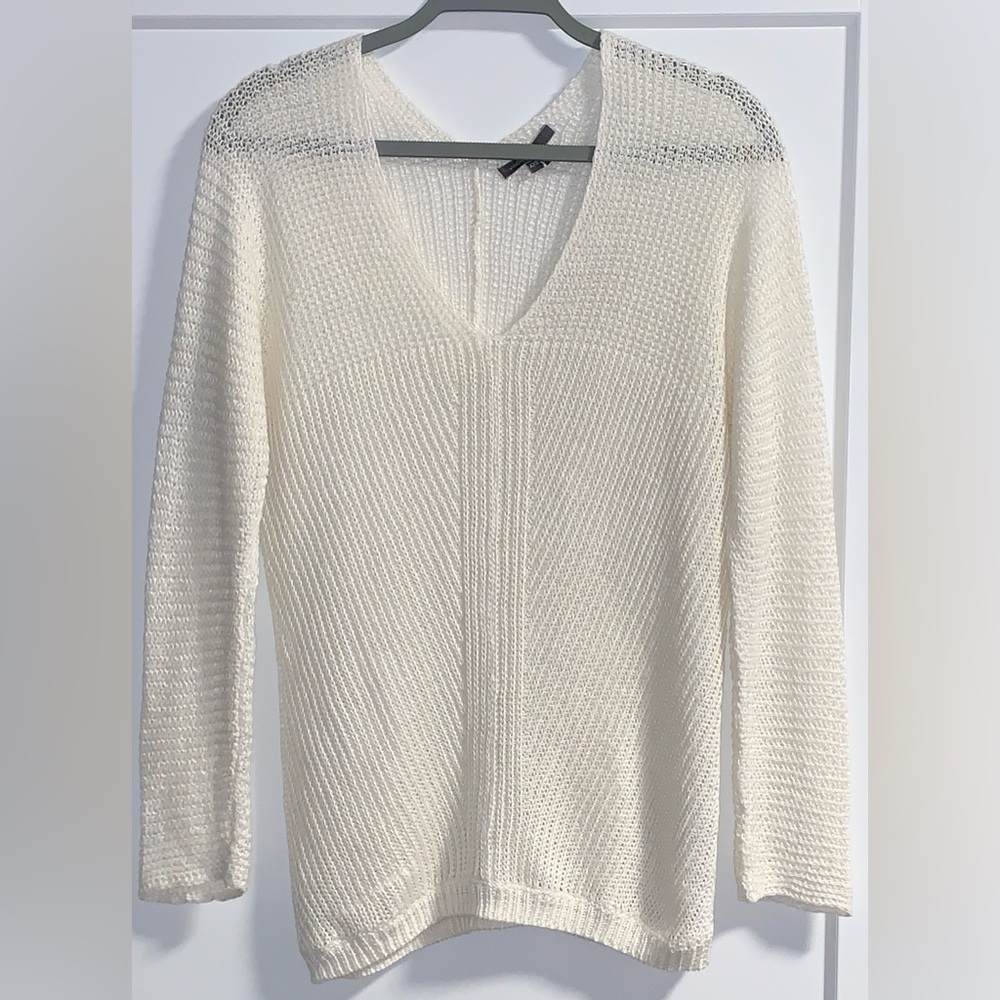VINCE 100% Linen Size XXS sweater - Preowned